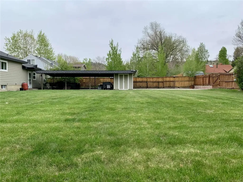 2413 Elizabeth Street Billings MT 59102
