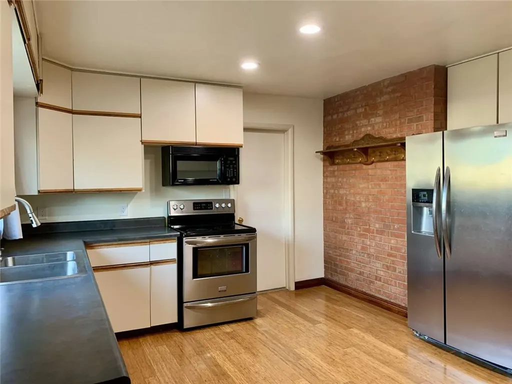2413 Elizabeth Street Billings MT 59102