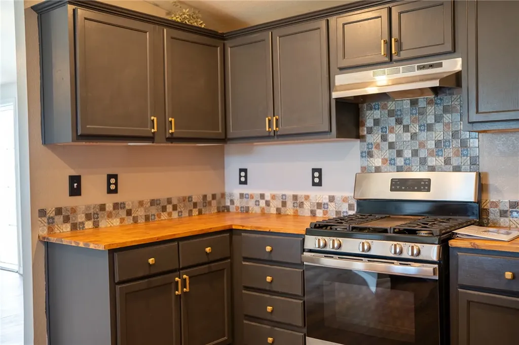 9814 Newana Lane Broadview MT 59015