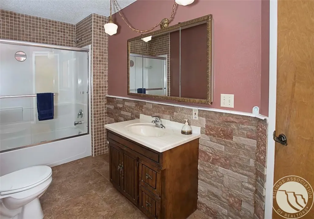 6513 Frey Road Shepherd MT 59079