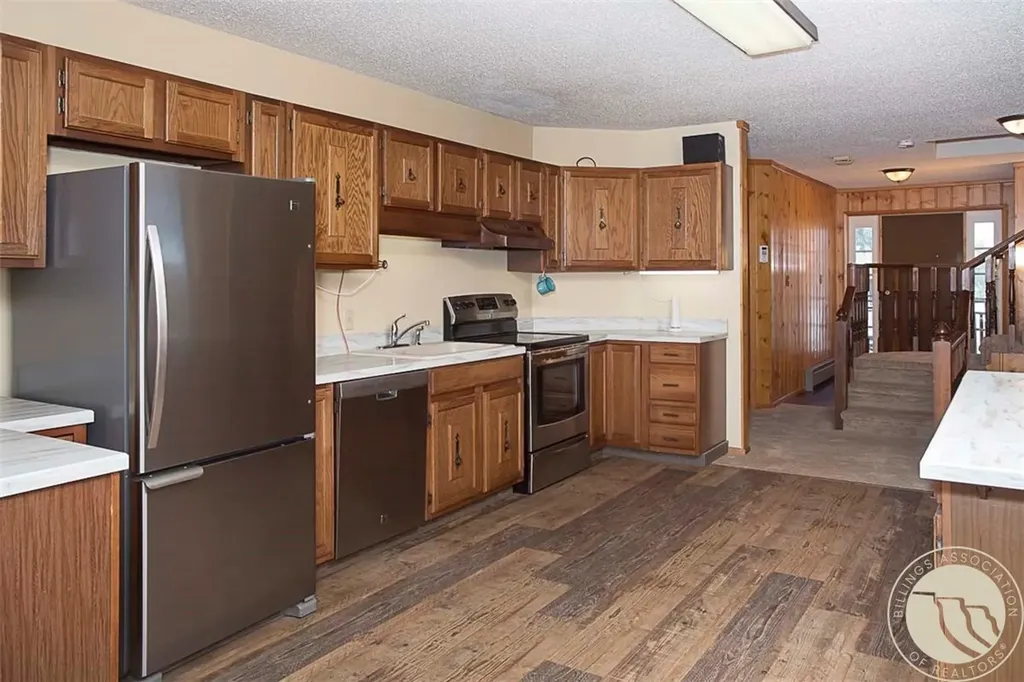 6513 Frey Road Shepherd MT 59079