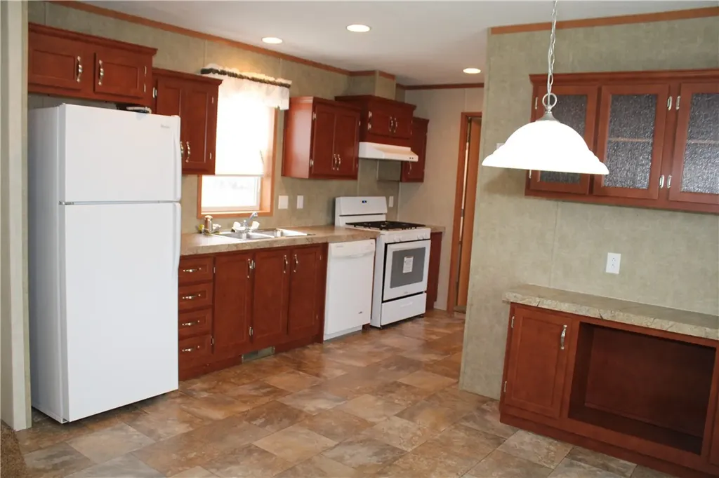 59 Abattoir Road Absarokee MT 59001