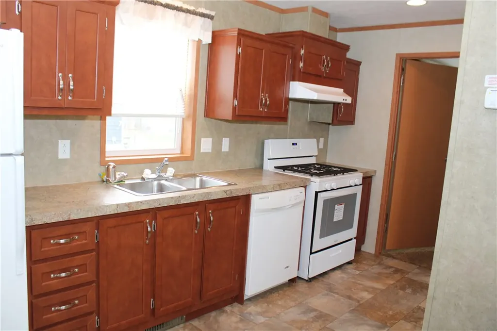 59 Abattoir Road Absarokee MT 59001
