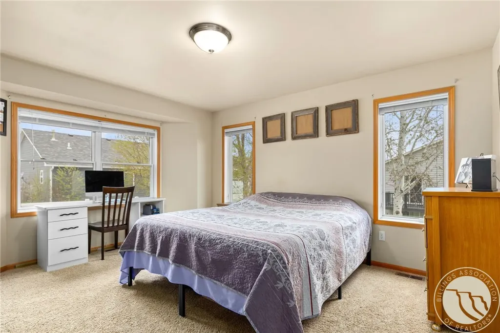1262 Mirror Lake Lane Billings MT 59105