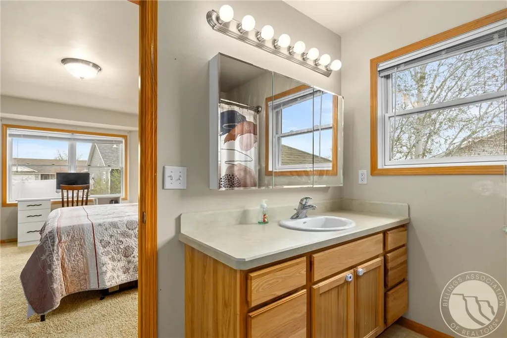 1262 Mirror Lake Lane Billings MT 59105