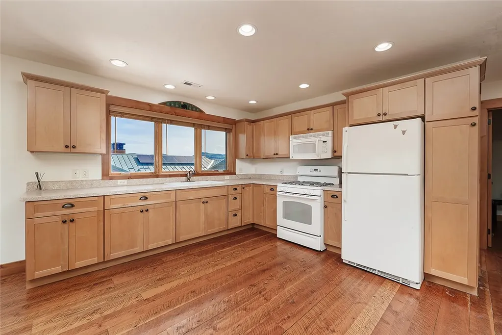 70 Pishkun Road Fishtail MT 59028