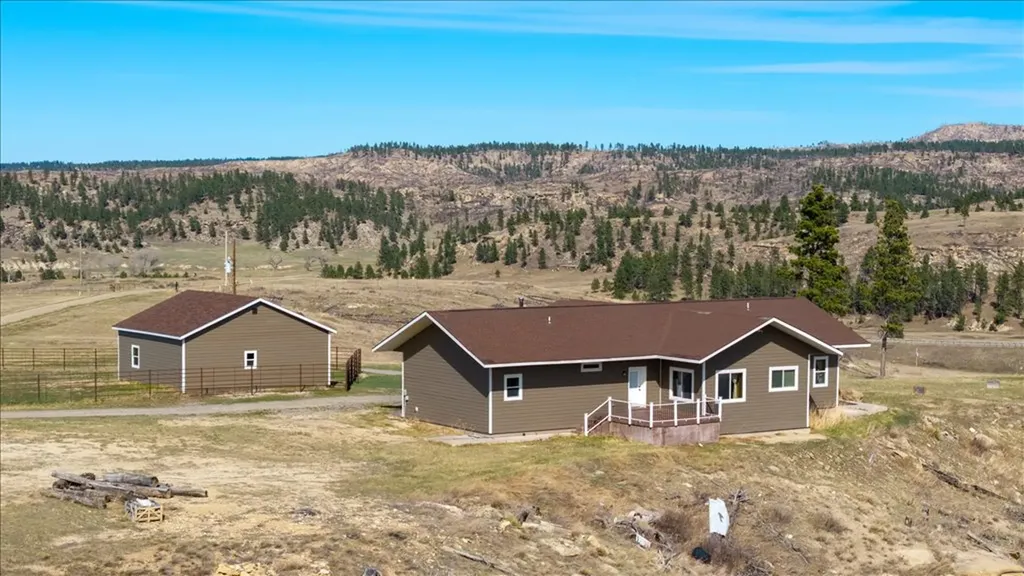 31 Three Forks Way Roundup MT 59072