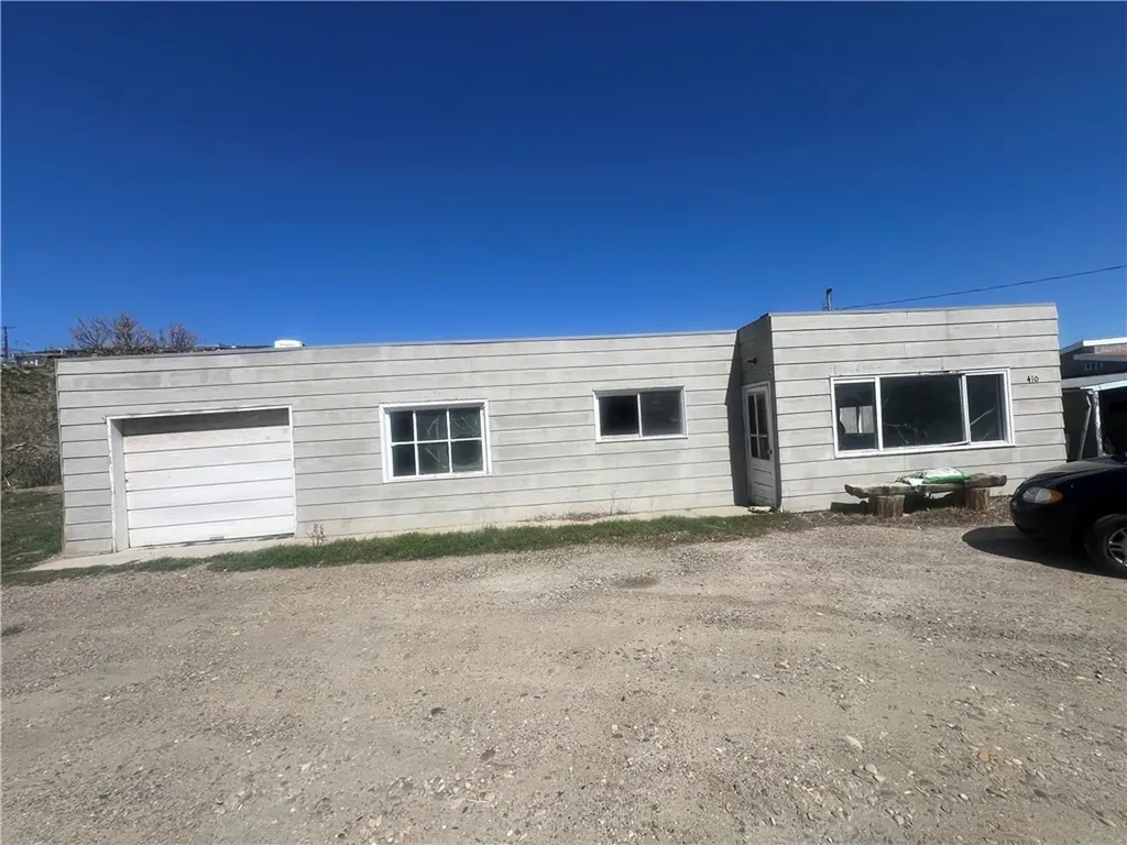 410 4th Street E Roundup MT 59072