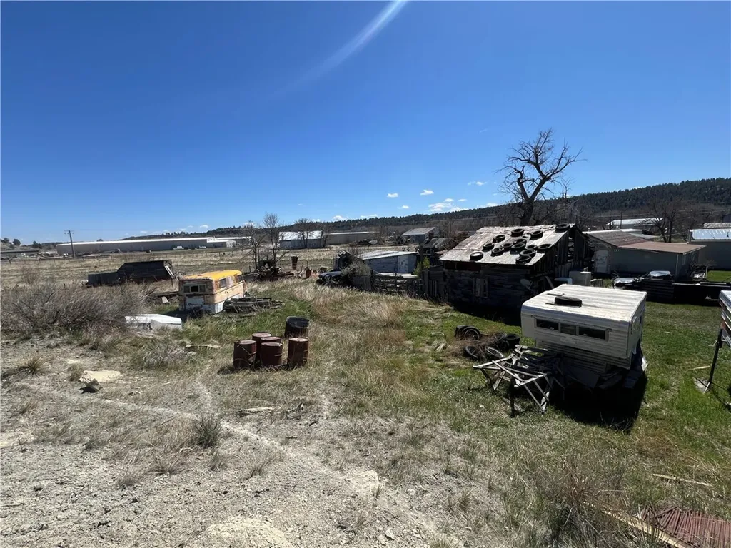 410 4th Street E Roundup MT 59072