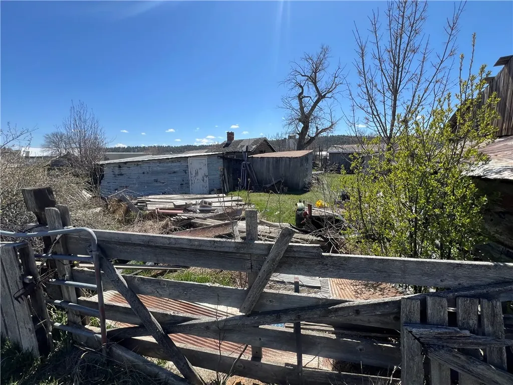 410 4th Street E Roundup MT 59072