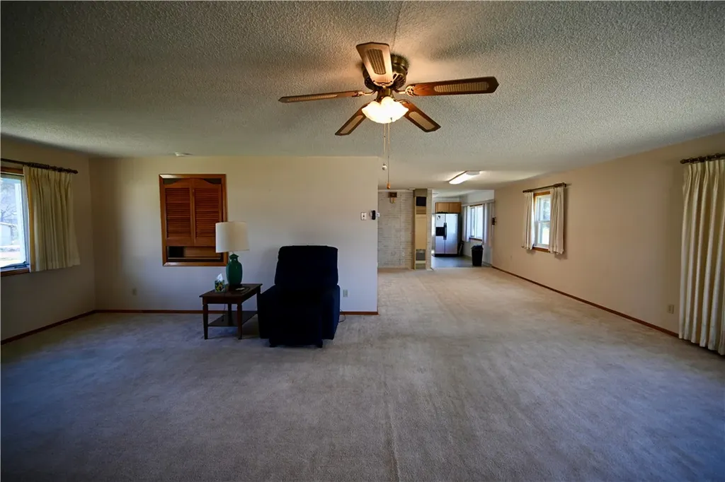 310 W Carbon Avenue Joliet MT 59041