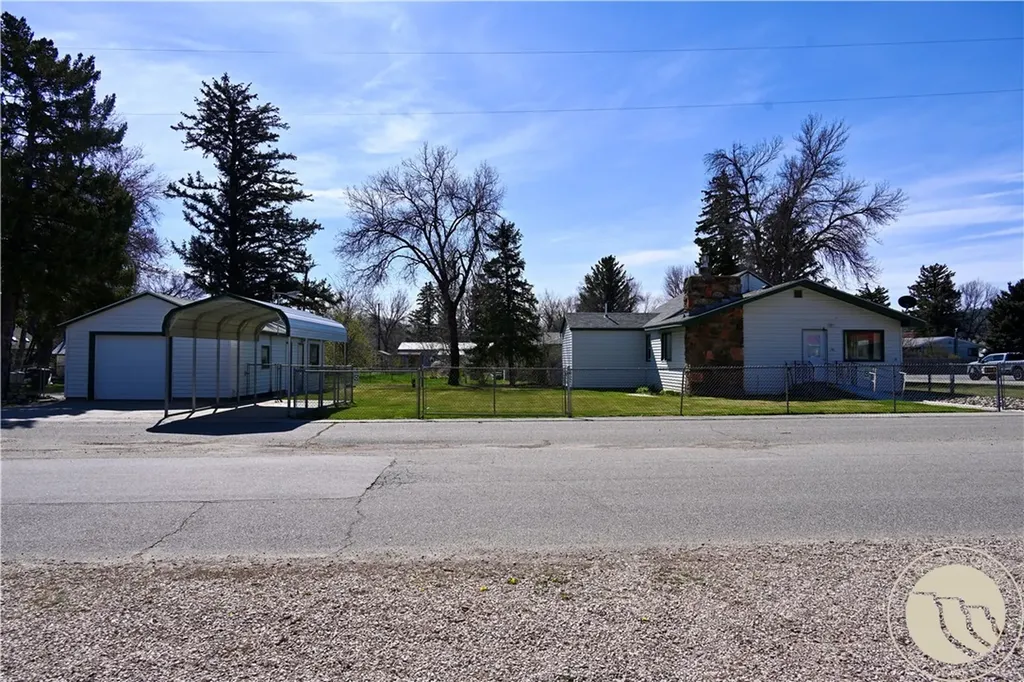 310 W Carbon Avenue Joliet MT 59041