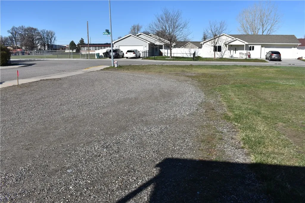 4635 Simpson Street Billings MT 59101