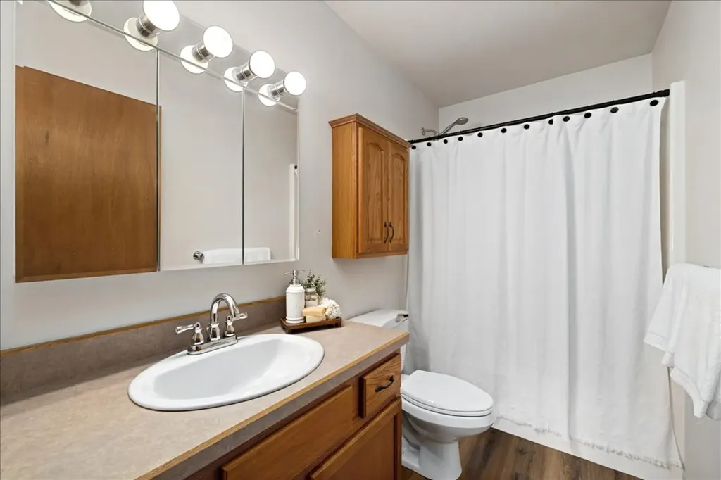 2095 17th Street West #2 Billings MT 59102