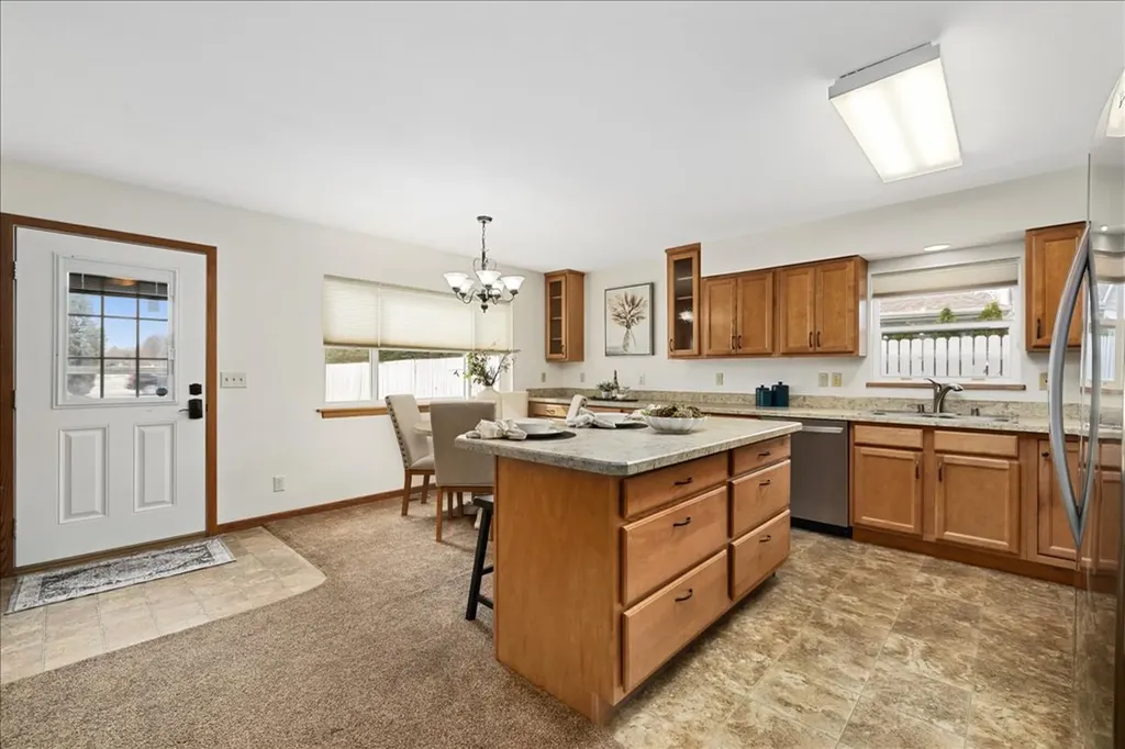 2095 17th Street West #2 Billings MT 59102