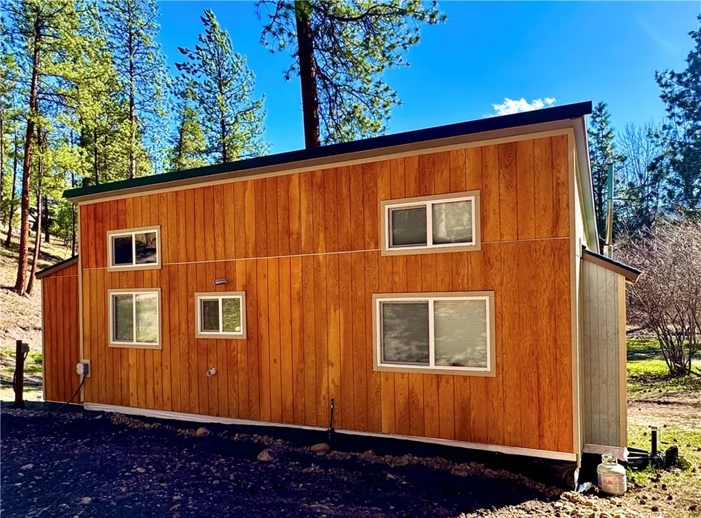 21481 Nine Mile Road Other MT 59846