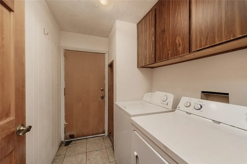 106 1st Avenue SE Park City MT 59063