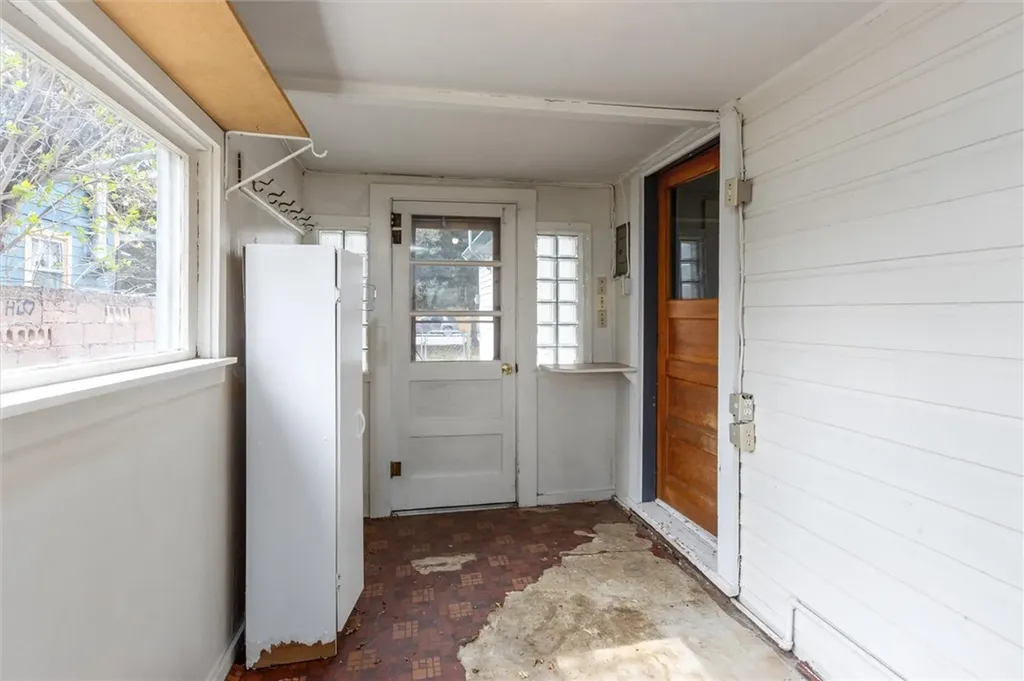 119 S Woodard Avenue Absarokee MT 59001