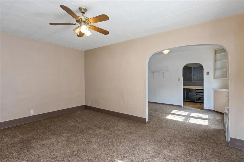 119 S Woodard Avenue Absarokee MT 59001