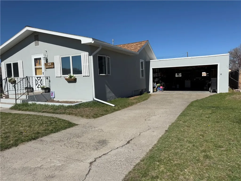 412 W 4th Avenue Big Timber MT 59011