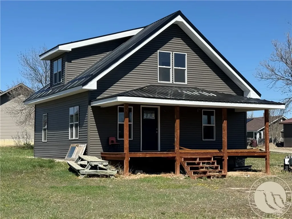 421 9th Avenue W Roundup MT 59072