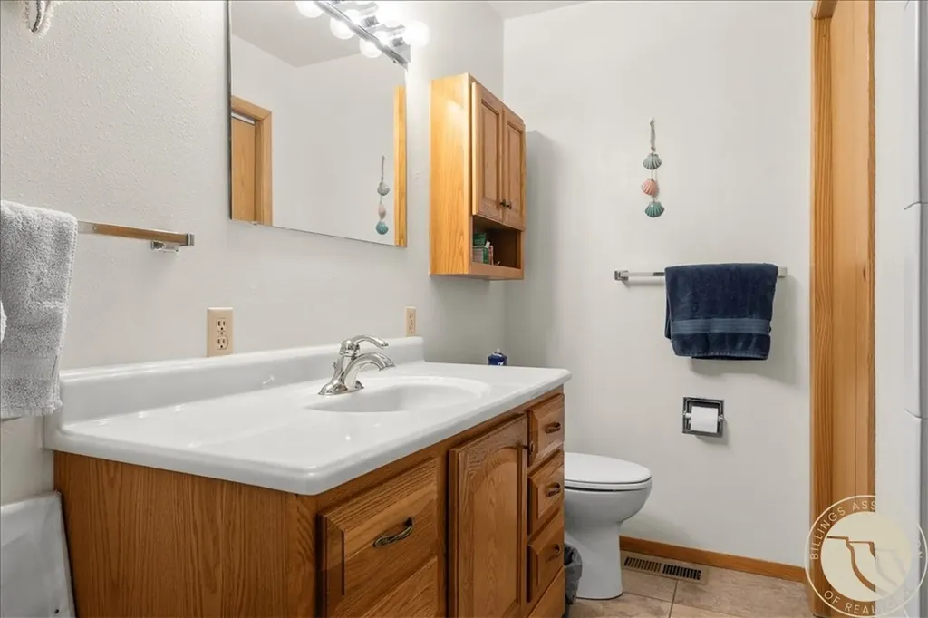 620 W 8th Street Laurel MT 59044