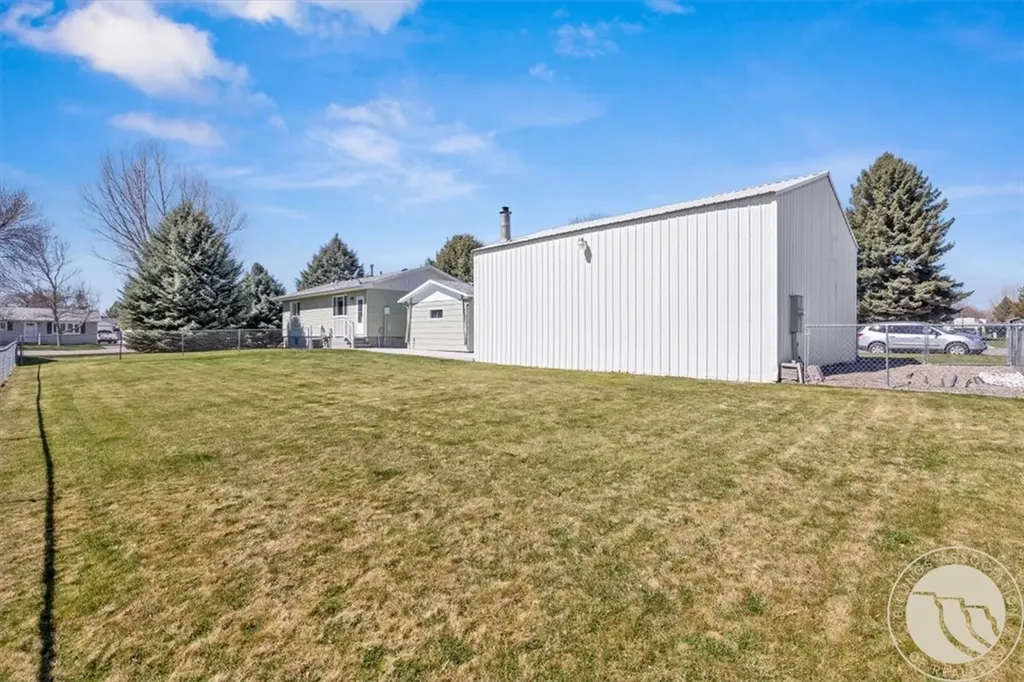 620 W 8th Street Laurel MT 59044