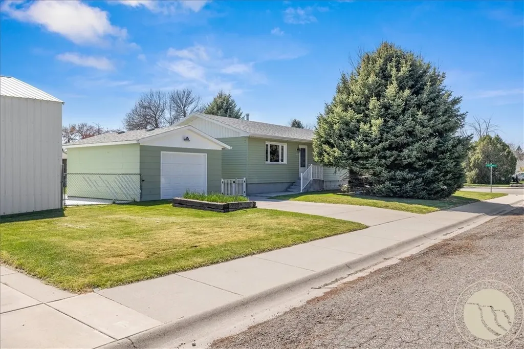 620 W 8th Street Laurel MT 59044