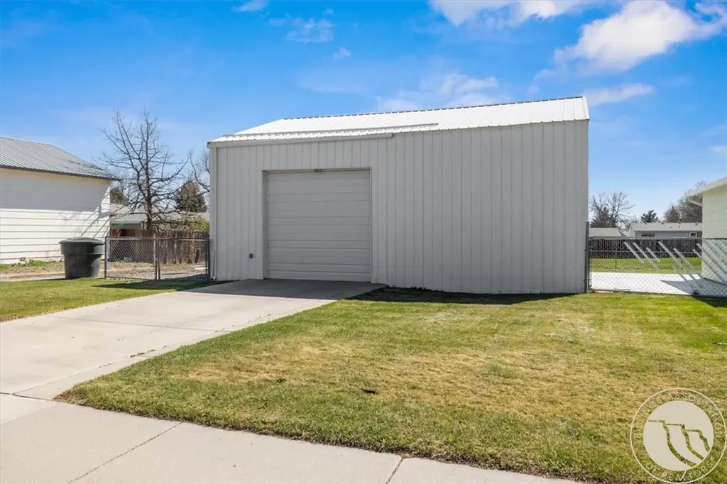 620 W 8th Street Laurel MT 59044