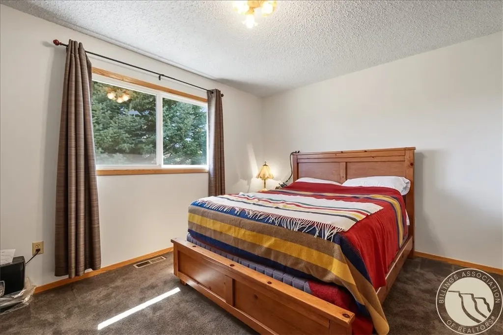 620 W 8th Street Laurel MT 59044