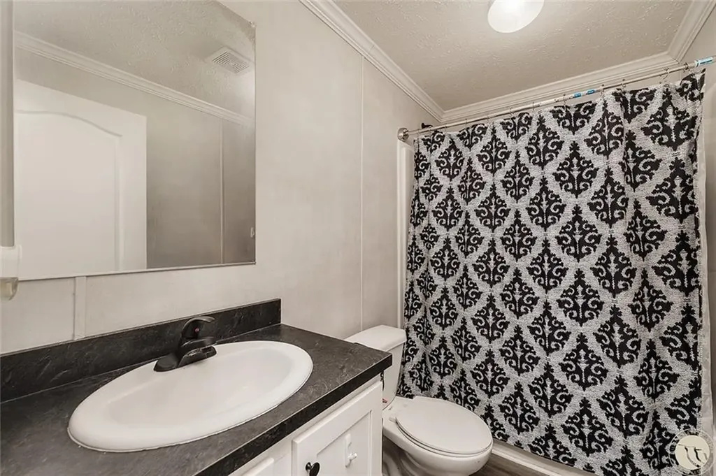4703 Laila Billings MT 59106