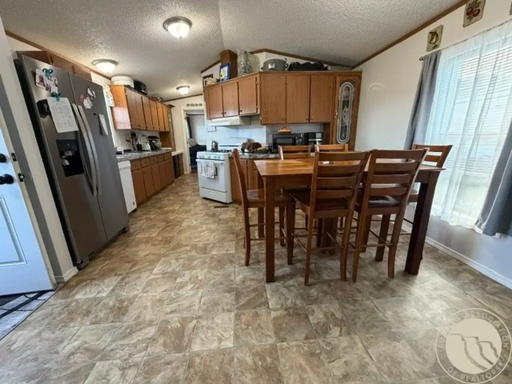 2224 Us Hwy 87 E Billings MT 59101