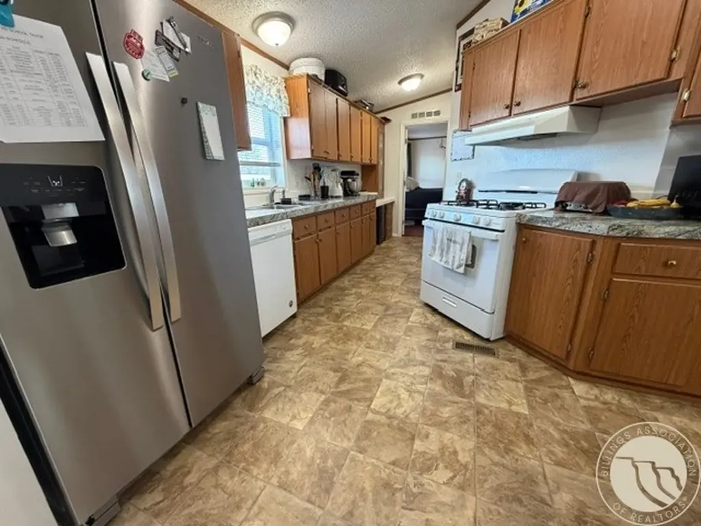 2224 Us Hwy 87 E Billings MT 59101