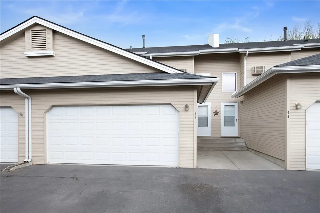 626 S 38th Street W Billings MT 59102
