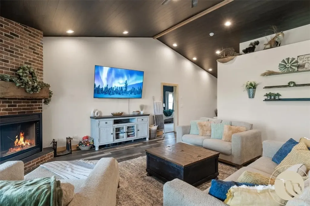 4 Morgan Drive Park City MT 59063