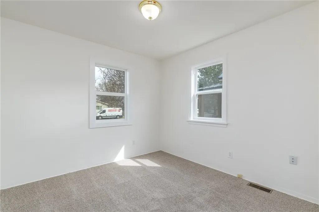 524 Elm Avenue Laurel MT 59044