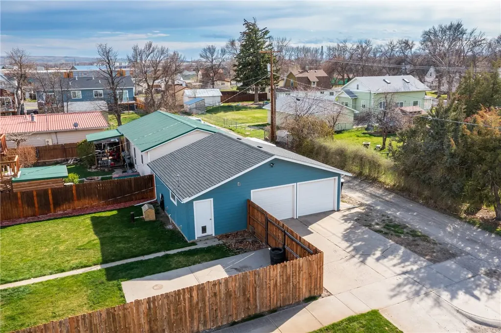 524 Elm Avenue Laurel MT 59044