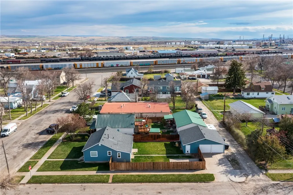 524 Elm Avenue Laurel MT 59044