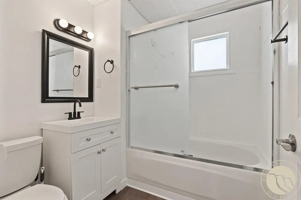 38 Lewis Avenue Billings MT 59101