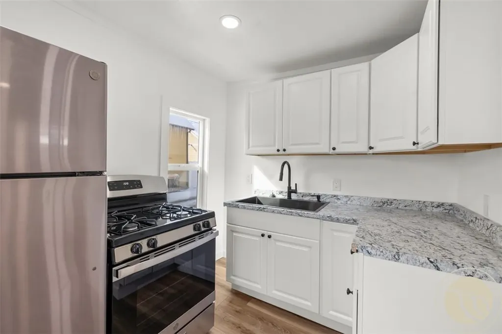 38 Lewis Avenue Billings MT 59101
