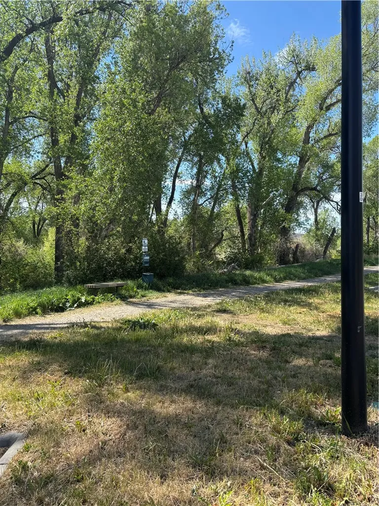 1904 Songbird Drive Billings MT 59101