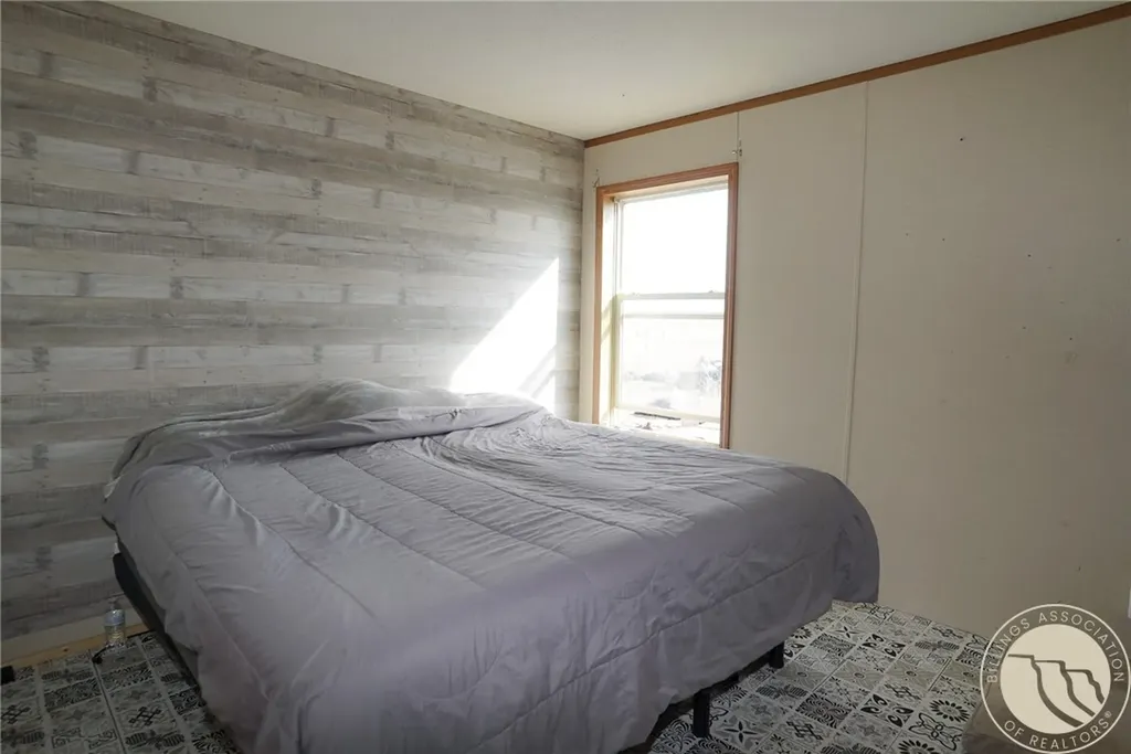 38 Anderson Road Lavina MT 59046