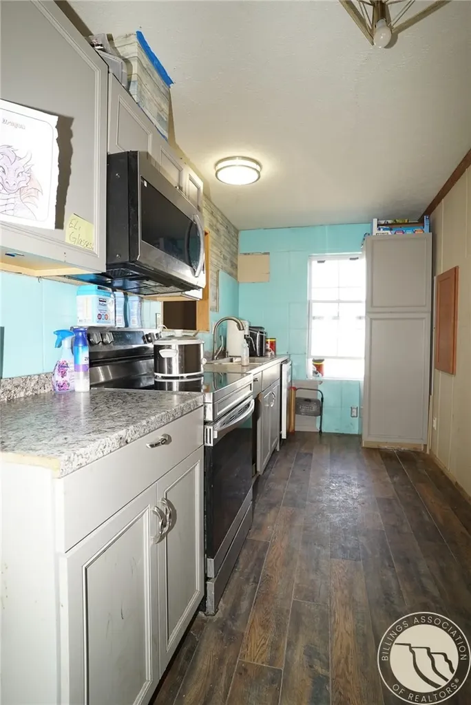 38 Anderson Road Lavina MT 59046