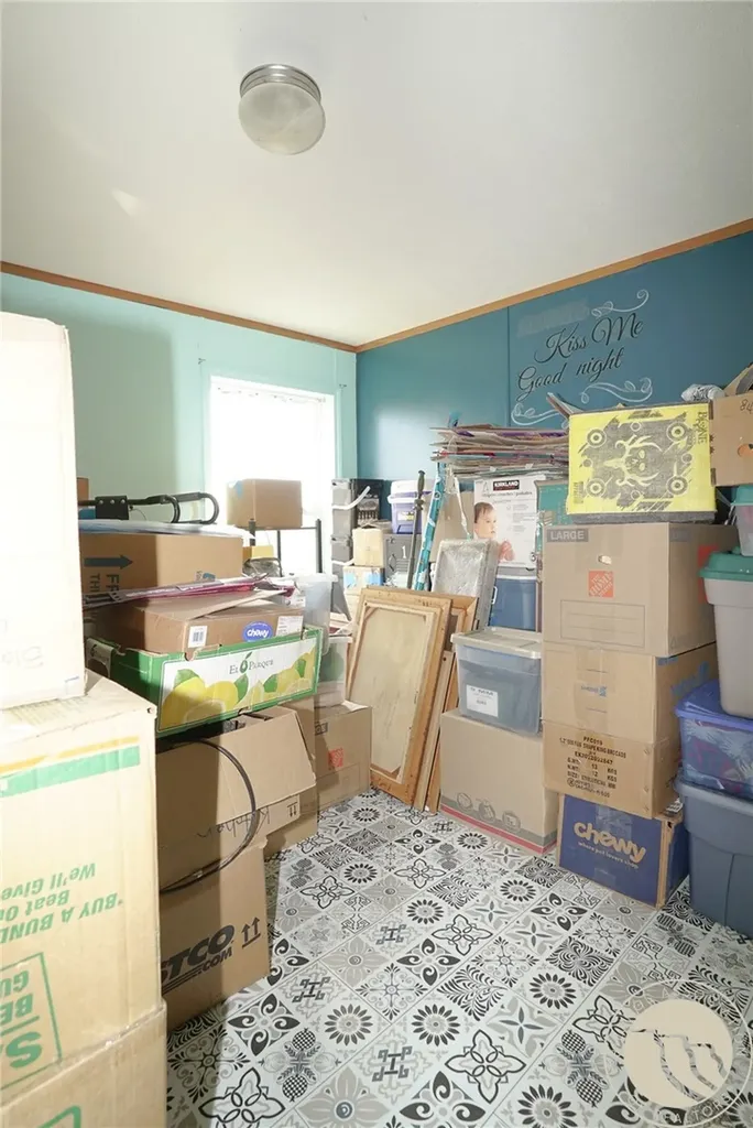 38 Anderson Road Lavina MT 59046