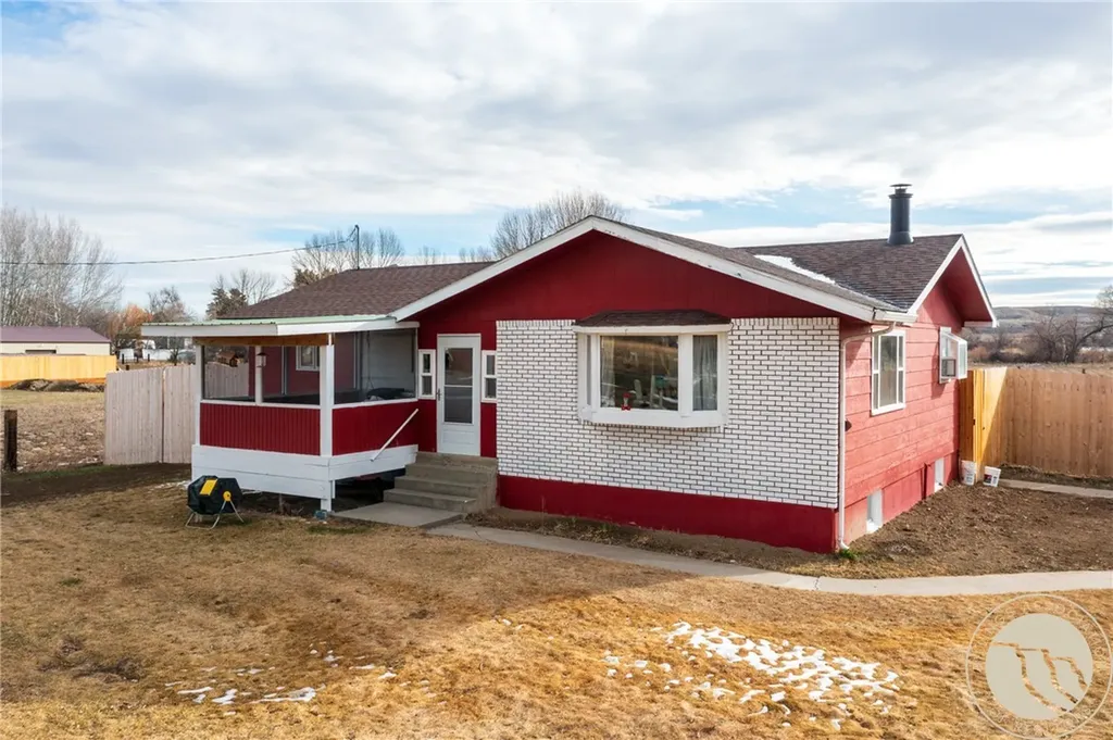 401 Third Avenue Fromberg MT 59029
