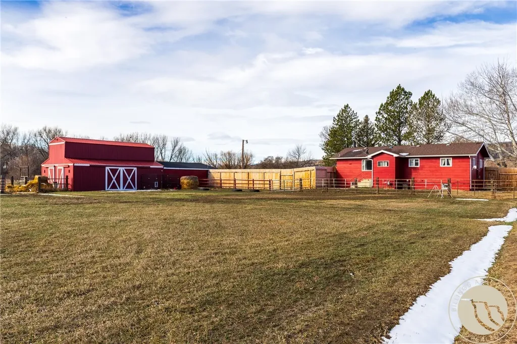 401 Third Avenue Fromberg MT 59029