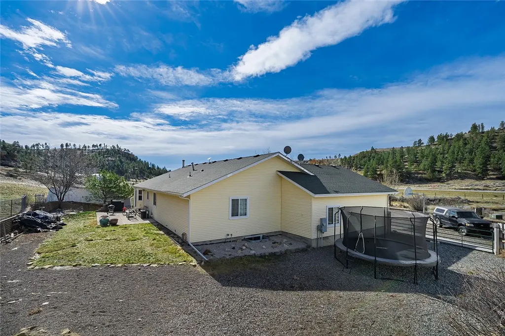 2525 Buffalo Trail Road Molt MT 59057