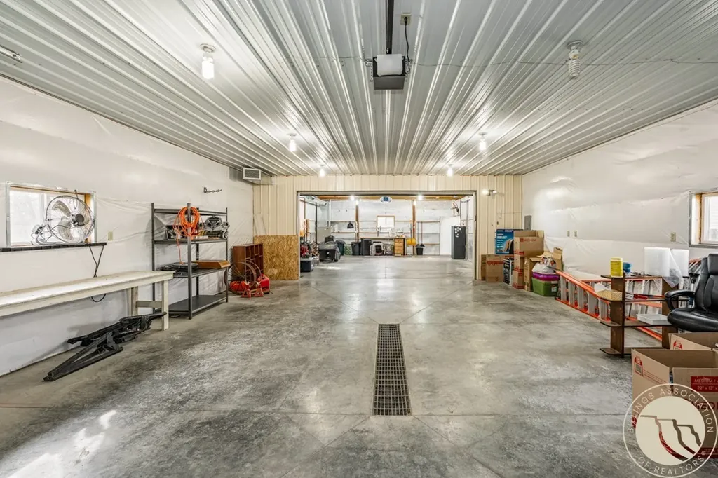 209 1st Street E Lavina MT 59046