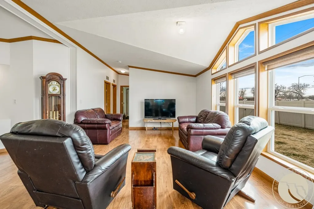 209 1st Street E Lavina MT 59046