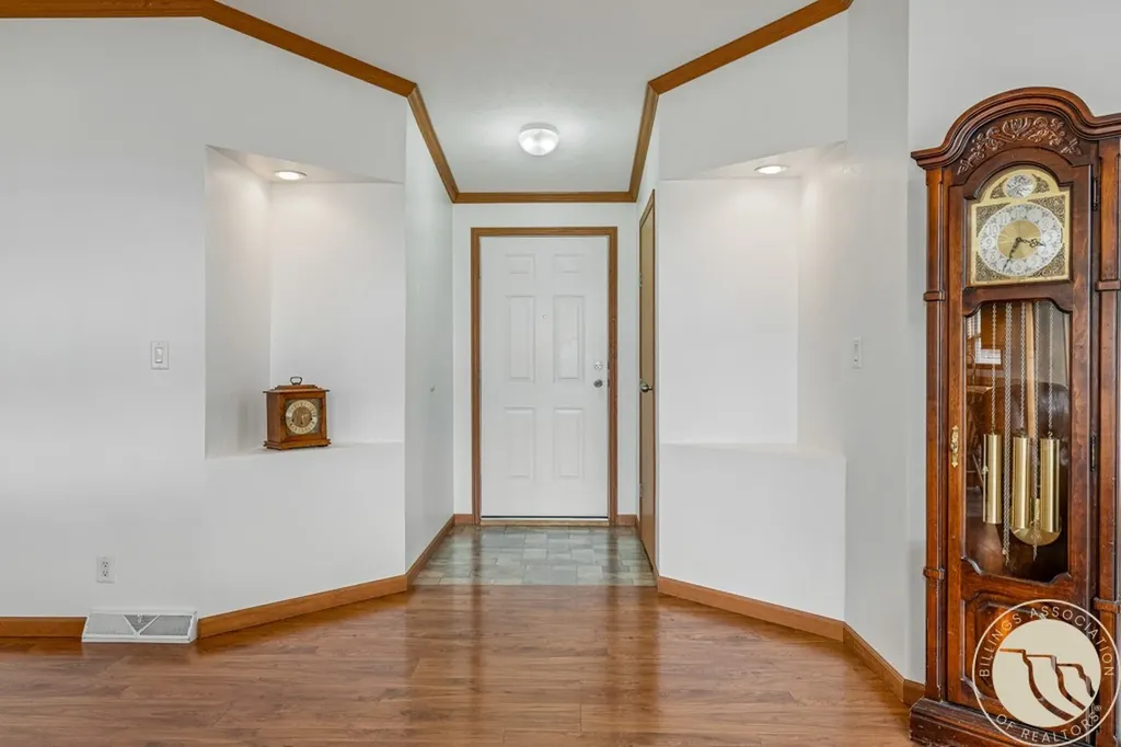 209 1st Street E Lavina MT 59046